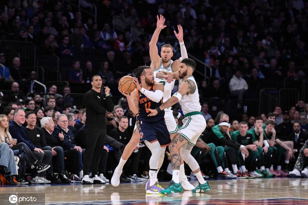 东部半决赛对阵：绿军VS尼克斯 骑士VS步行者