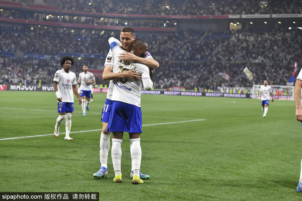 重磅！法甲“七冠王”里昂因财务违规 被判降入法乙